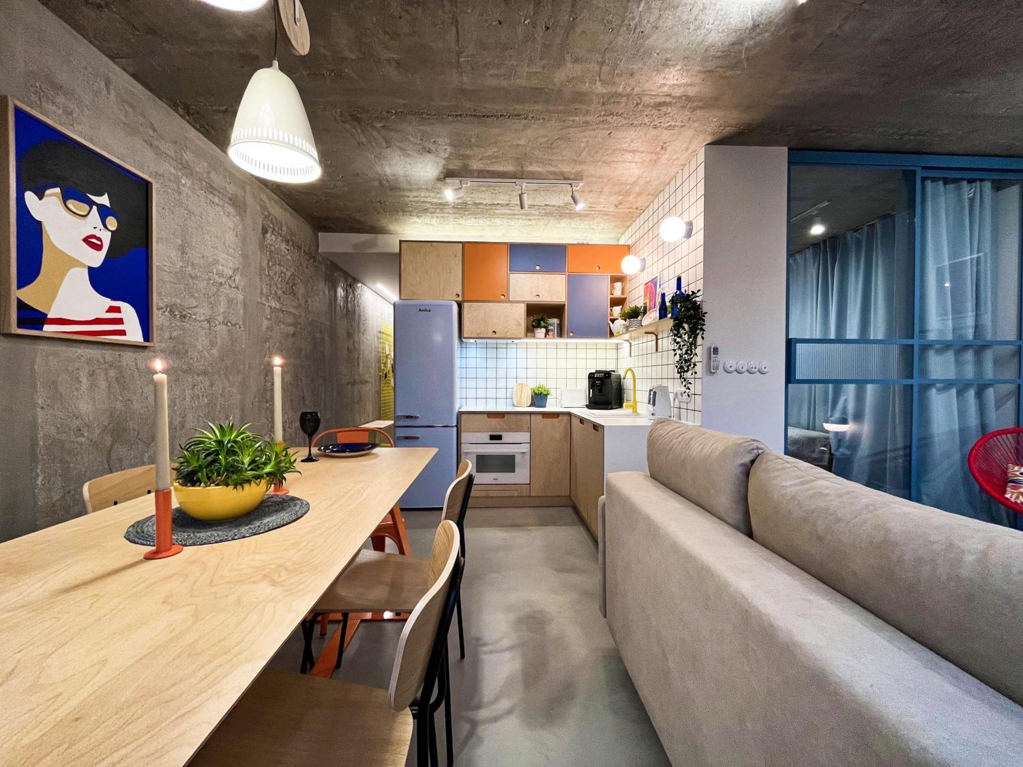Funky Vibes Apart - Wyszynskiego 55 - Self Check-In 24H - Free Parking Вроцлав Экстерьер фото