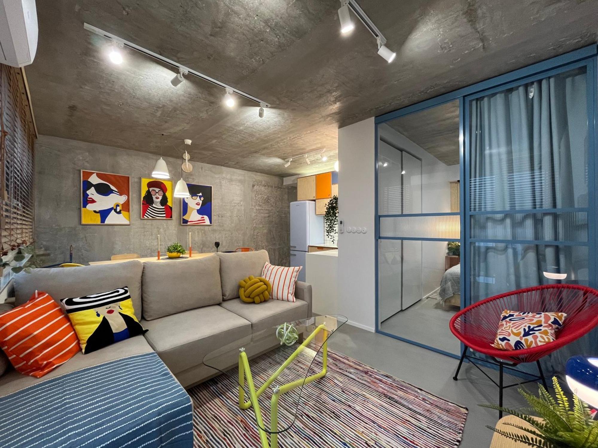 Funky Vibes Apart - Wyszynskiego 55 - Self Check-In 24H - Free Parking Вроцлав Экстерьер фото